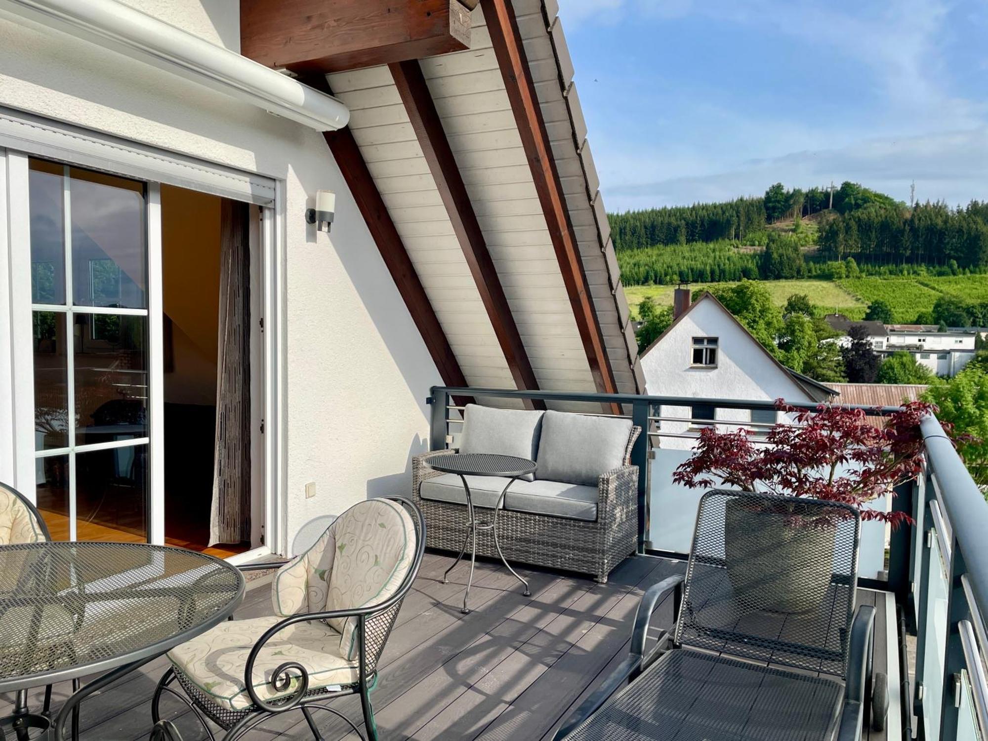 Moderne Ferienwohnung Mit Sonnenbalkon In Fretter Finnentrop Eksteriør bilde