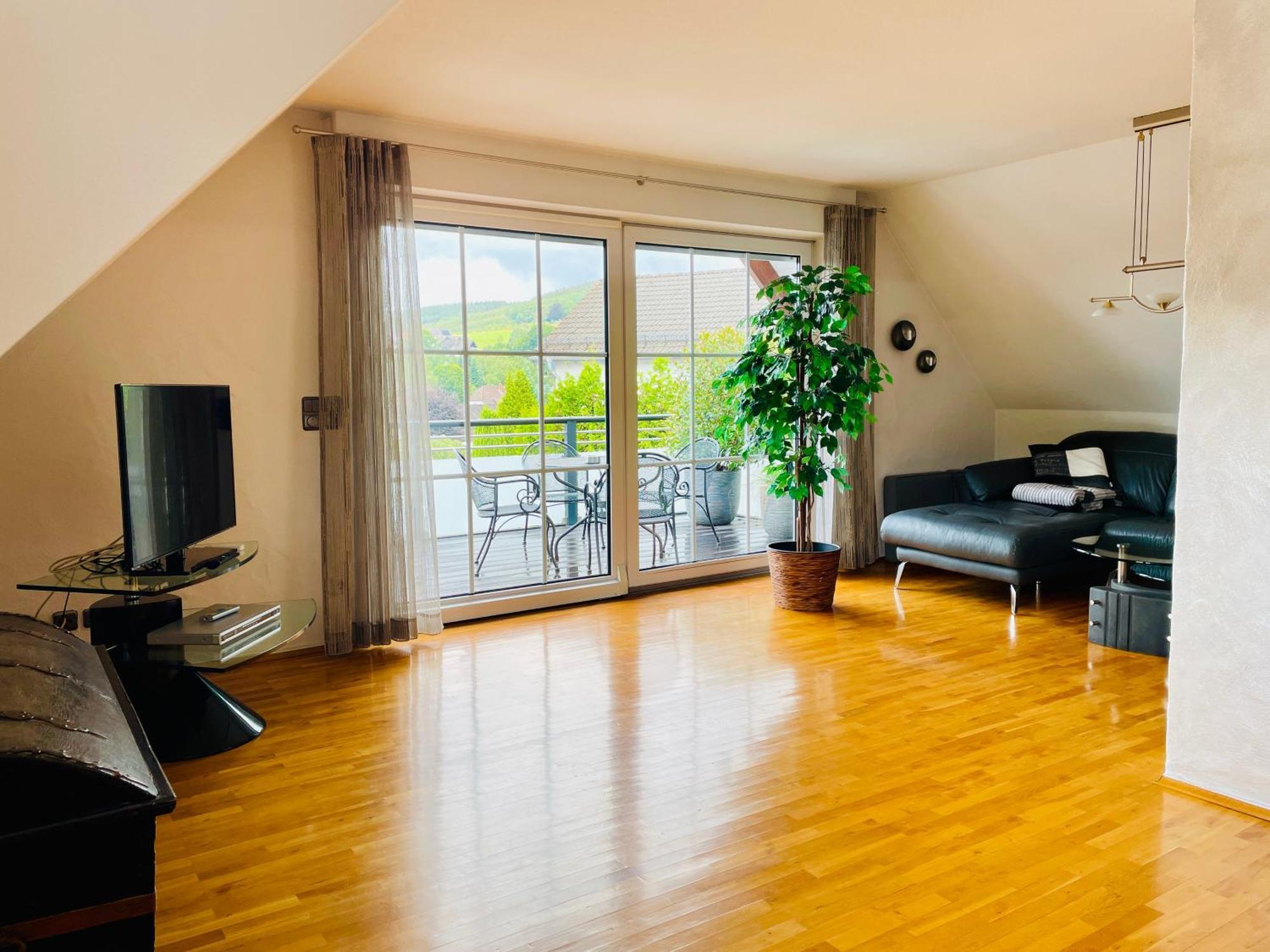 Moderne Ferienwohnung Mit Sonnenbalkon In Fretter Finnentrop Eksteriør bilde